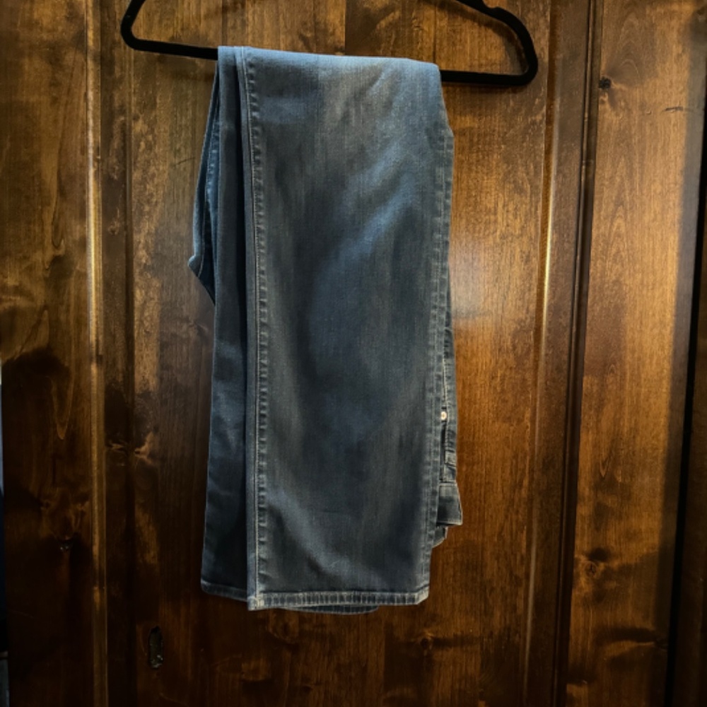 7 For All Mankind Jeans, Luxe Performance Carsen, Size 38 - Picture 2 of 2